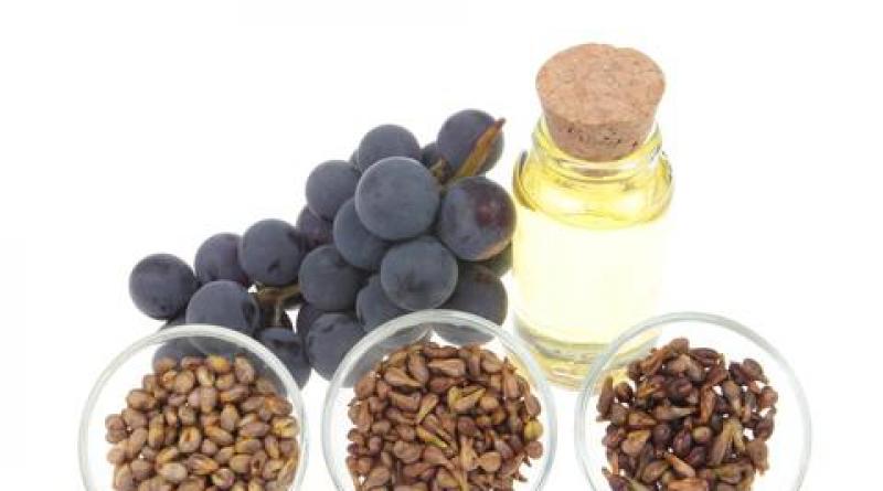 Los beneficios y daños del aceite de uva.